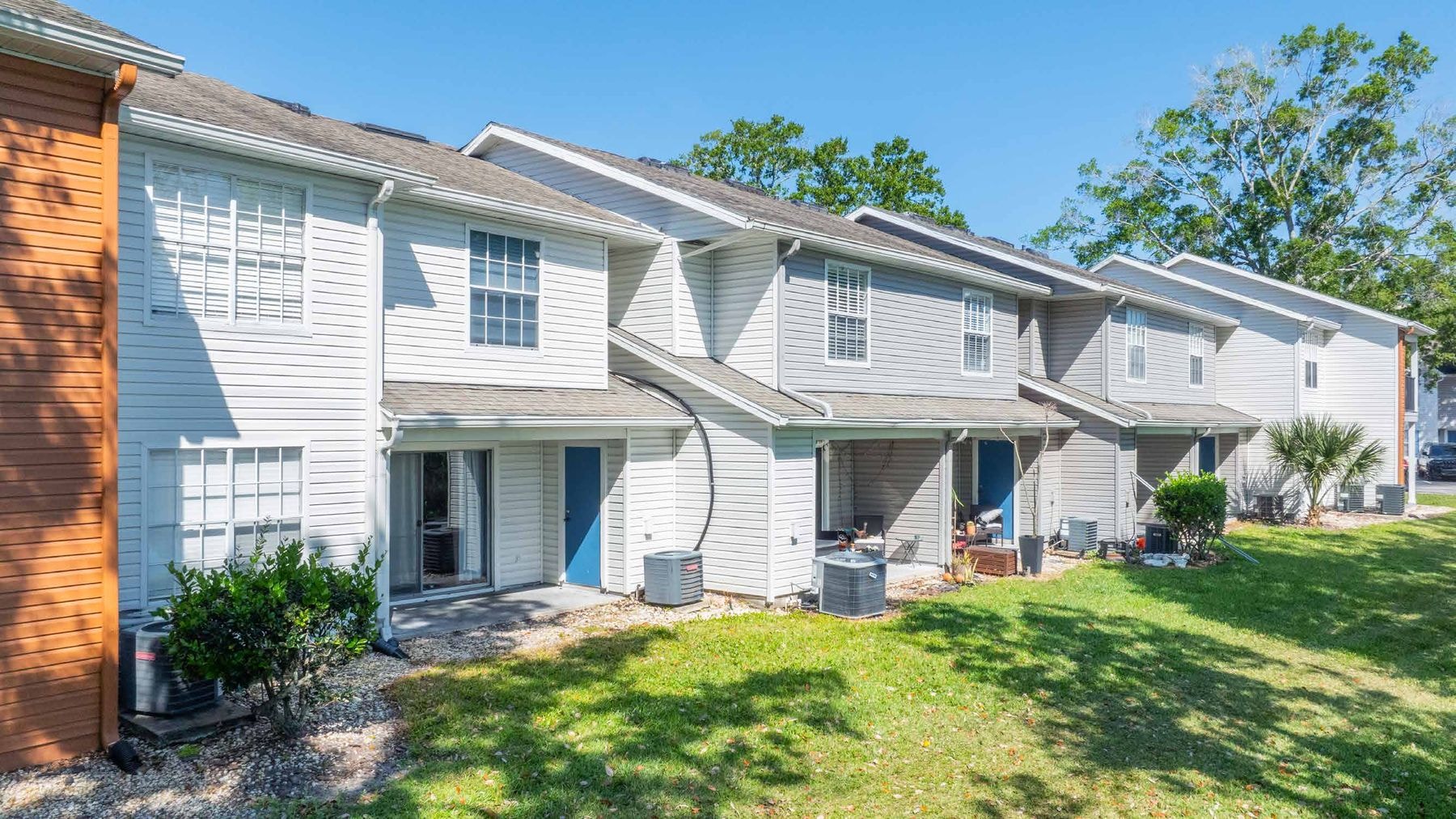 Vista at Winter Park townhome exteriors